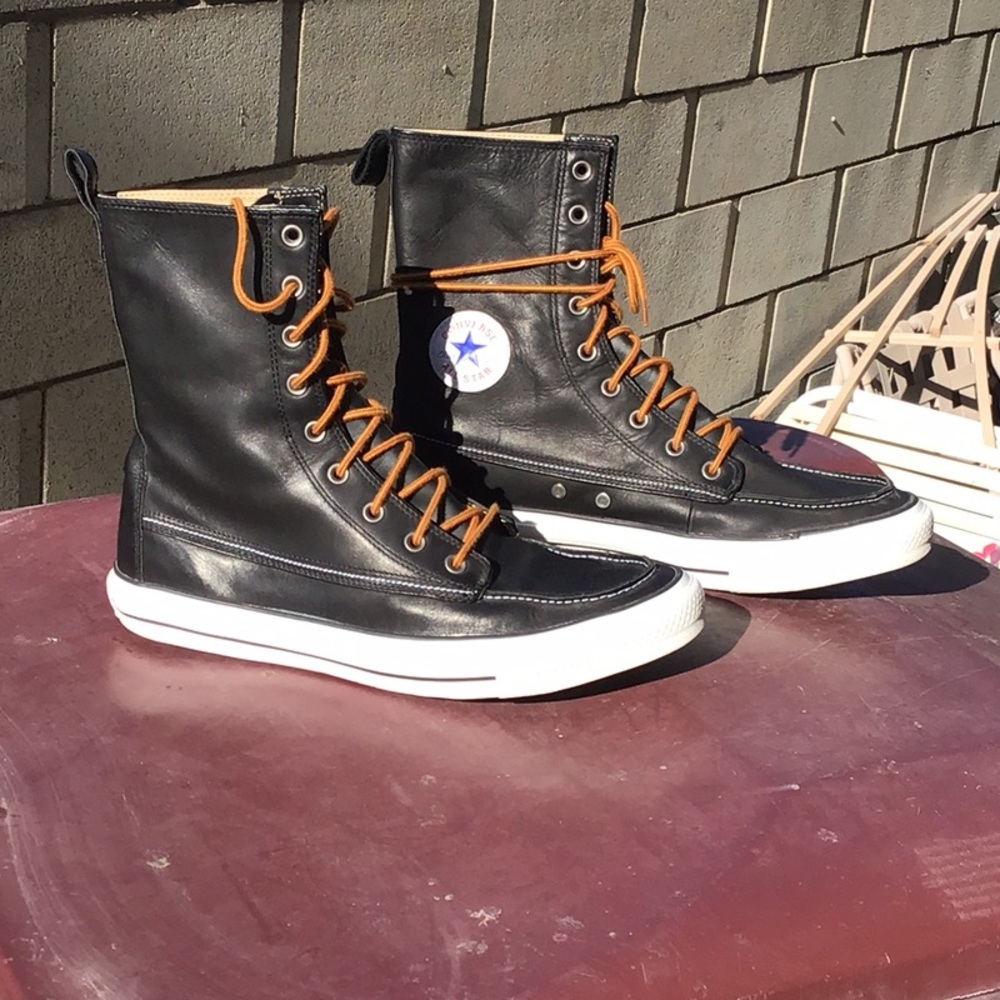 Converse Chuck Taylor black leather high tops - Picture 2 of 7